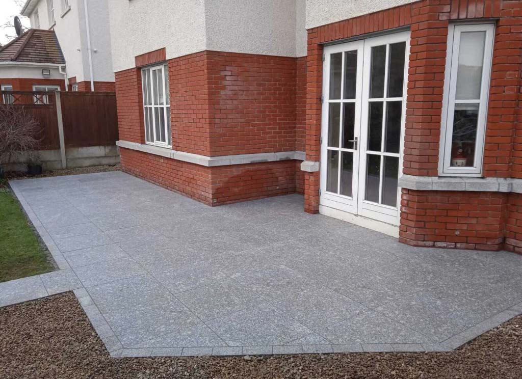 Carrickmines-Dublin-Silver-Granite-Patio1