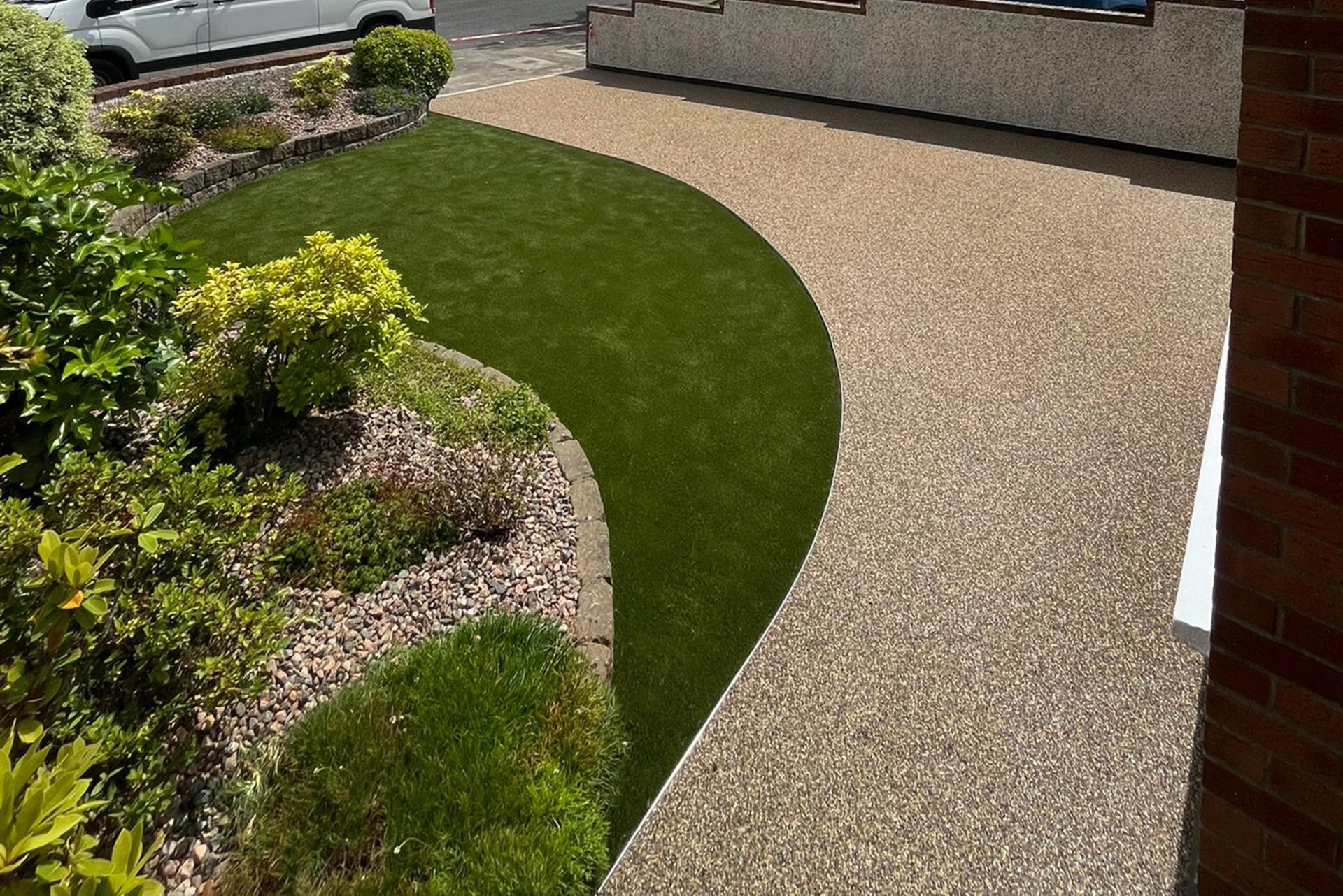 professional-resin-driveways-northside-dublin-scaled